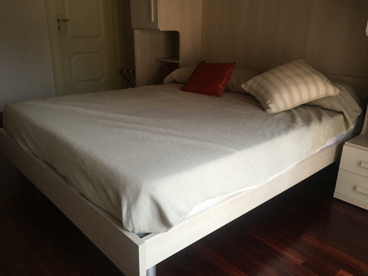 Gioviale Rooms Portici Exterior photo